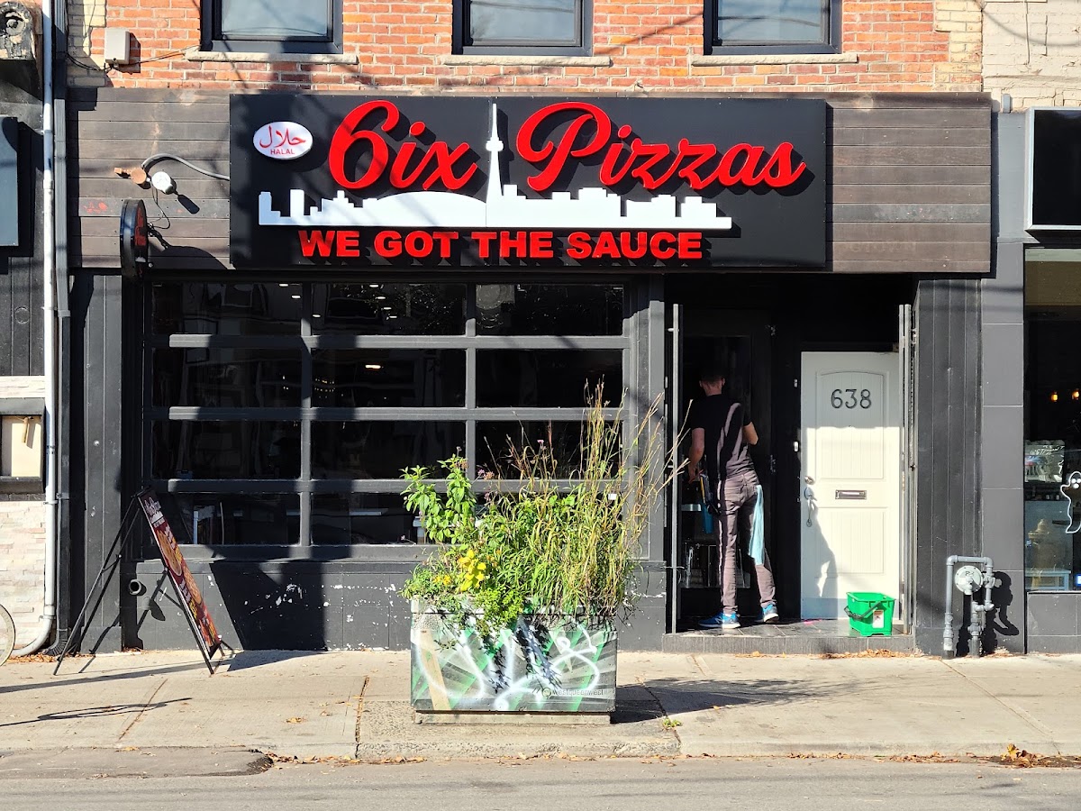 6ix Pizzas Queen and Bathurst