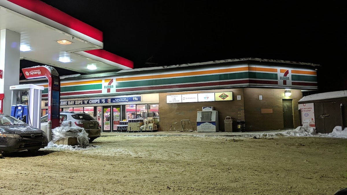 7-Eleven 10002 Franklin Avenue