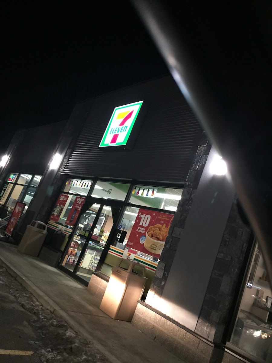 7-Eleven 279 Kensington Blvd, Unit #10
