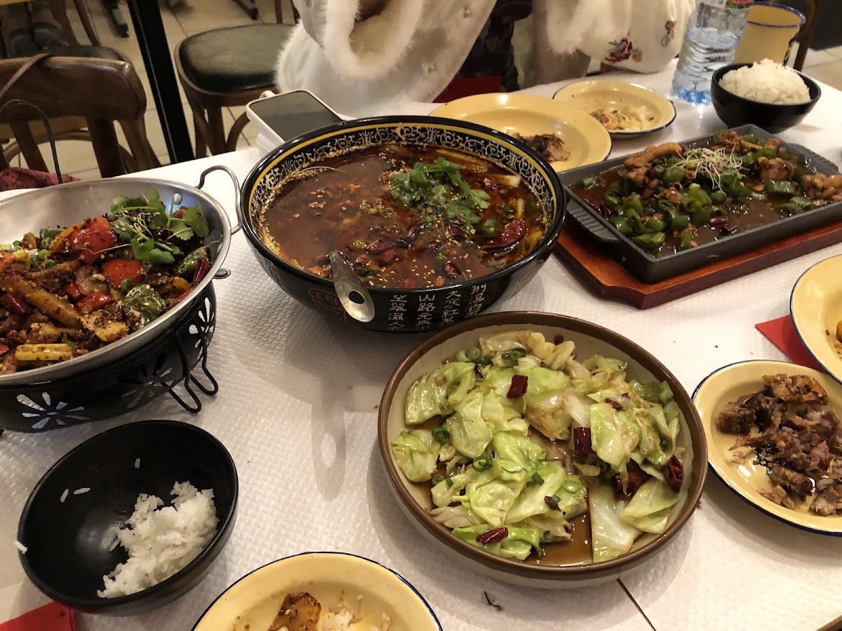890 restaurant