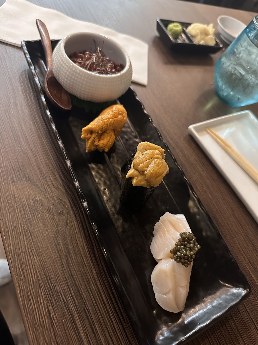 Akira Sushi