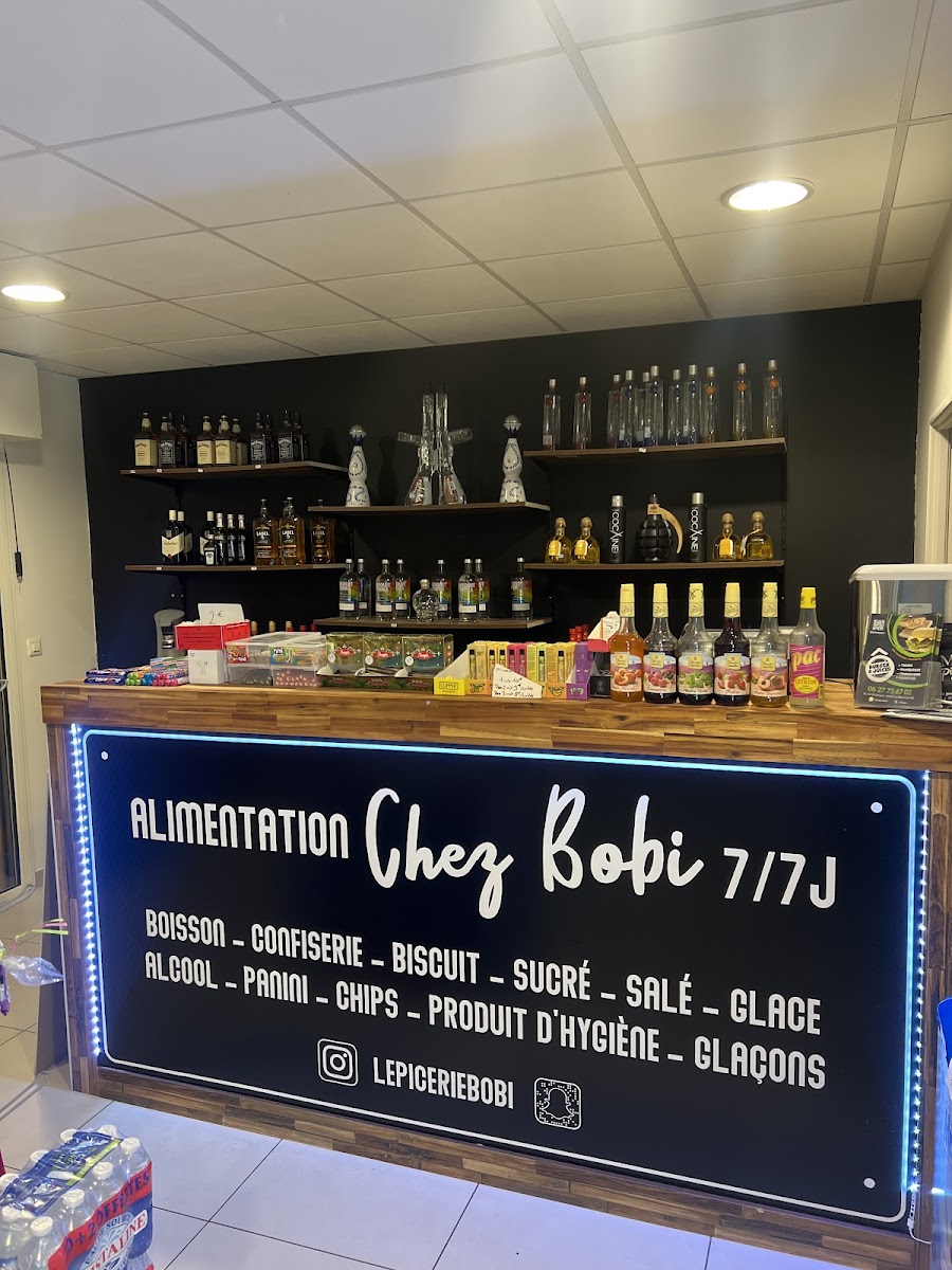 Alimentation Chez Bobi Le Grau-du-Roi