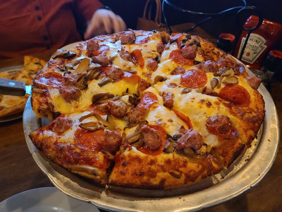Angelo's Pizza