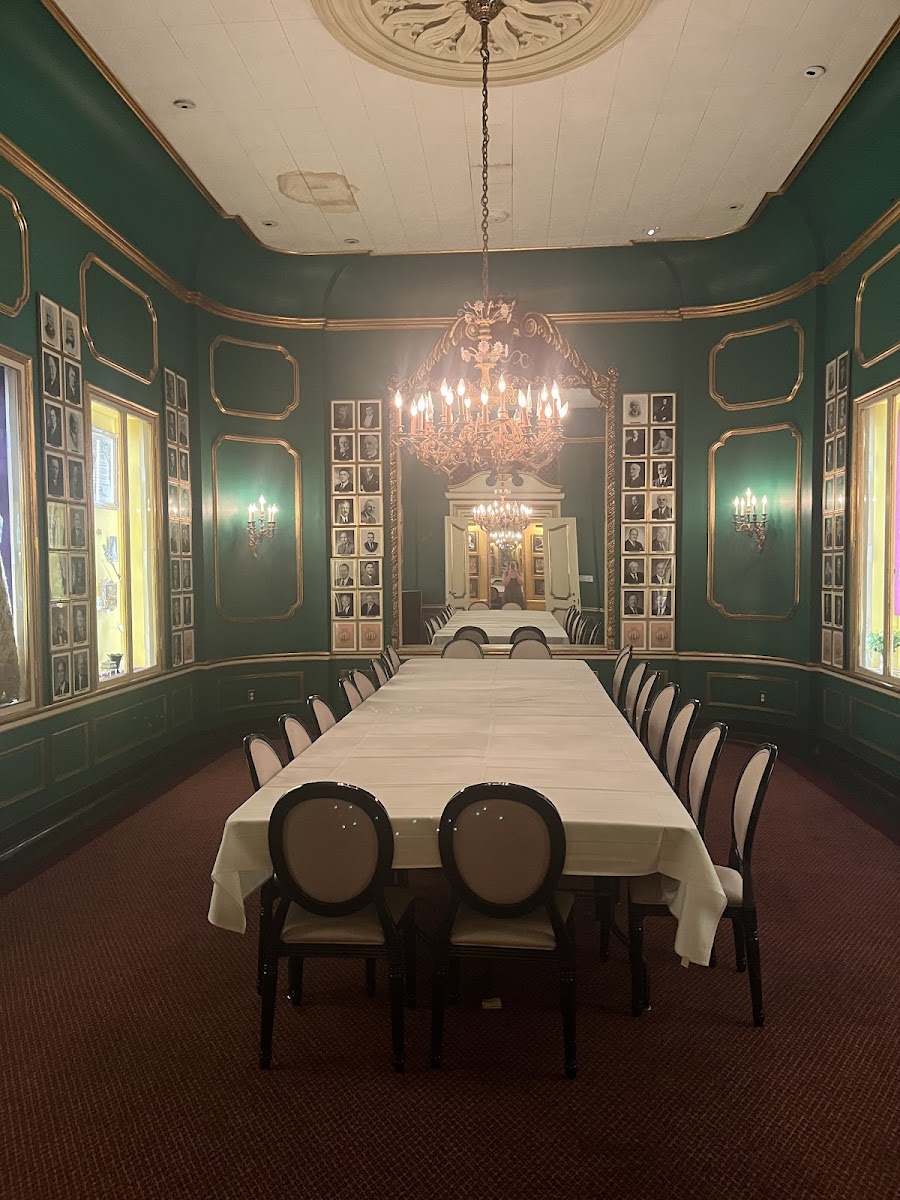 Antoine's Restaurant
