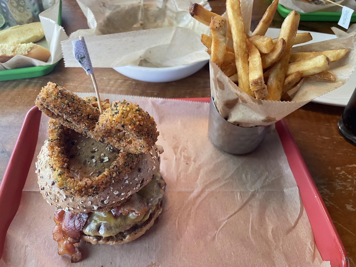 Bareburger - Plainview