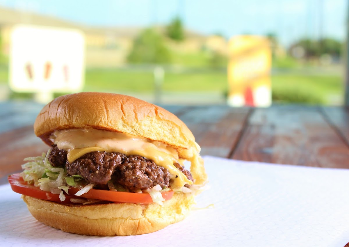 Buddy's Burger