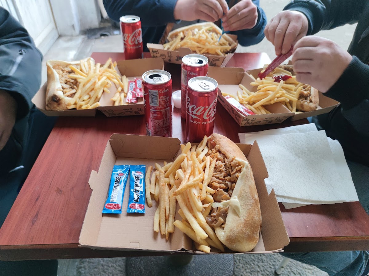 Burger by Night