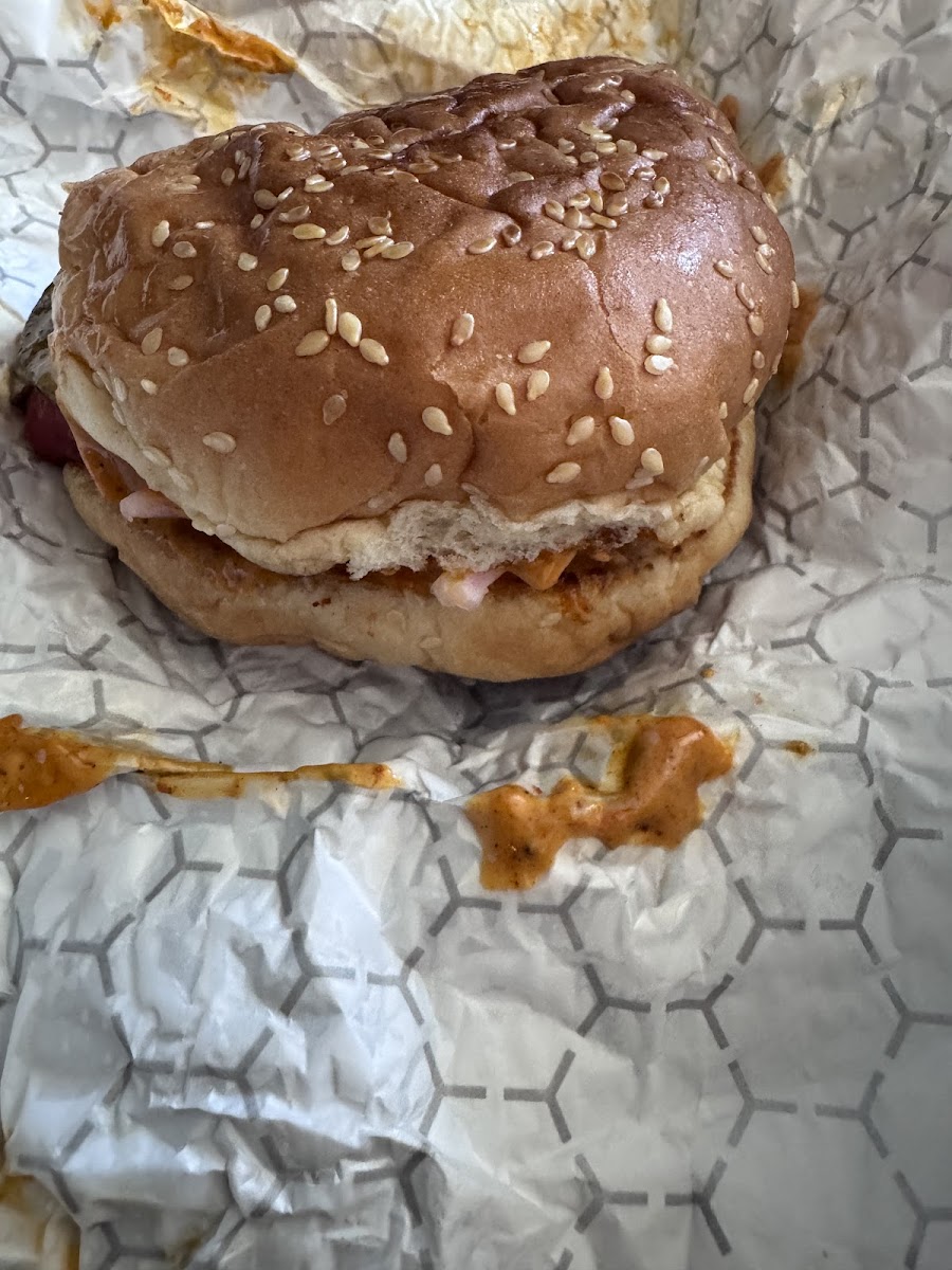 Burger Kaur 545 Keele St