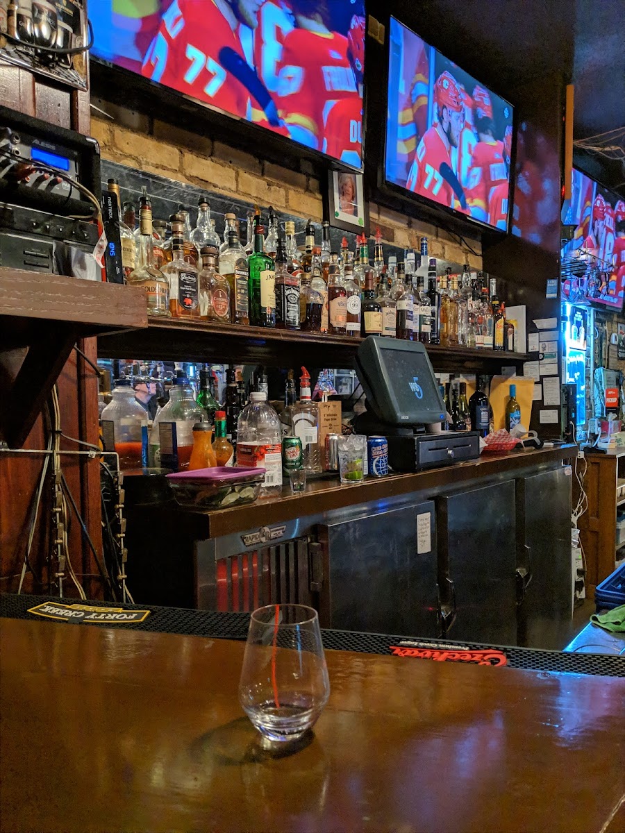 Buster's by the Bluffs