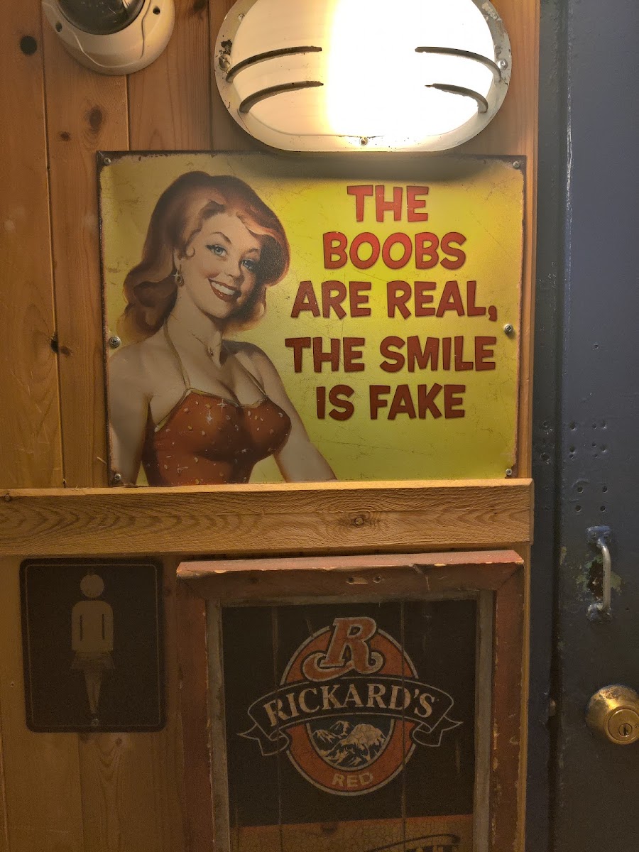 Buster's by the Bluffs