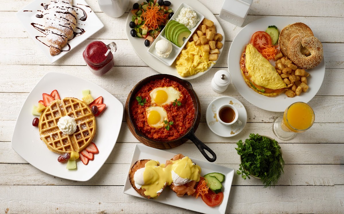 Cafe Sheli - 7700 Bathurst St
