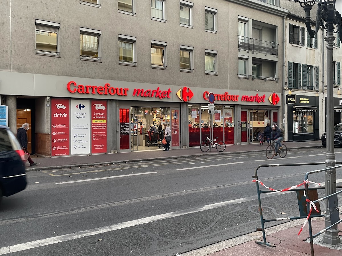 Carrefour XL - Market Frères Lumière