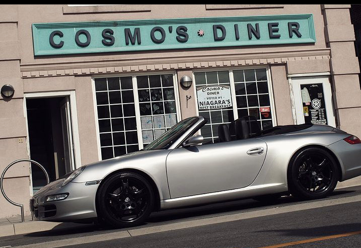 Cosmo's Diner