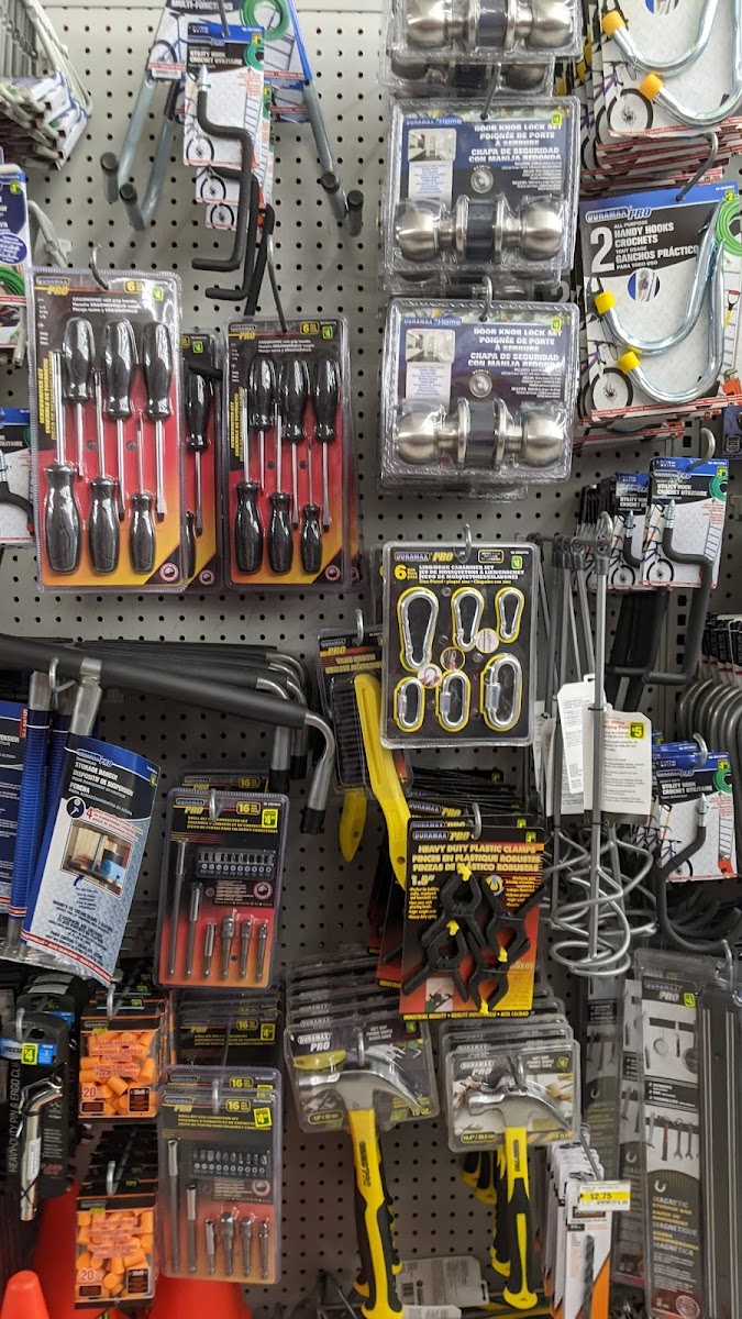 Dollarama Credit Landing Shopping Centre