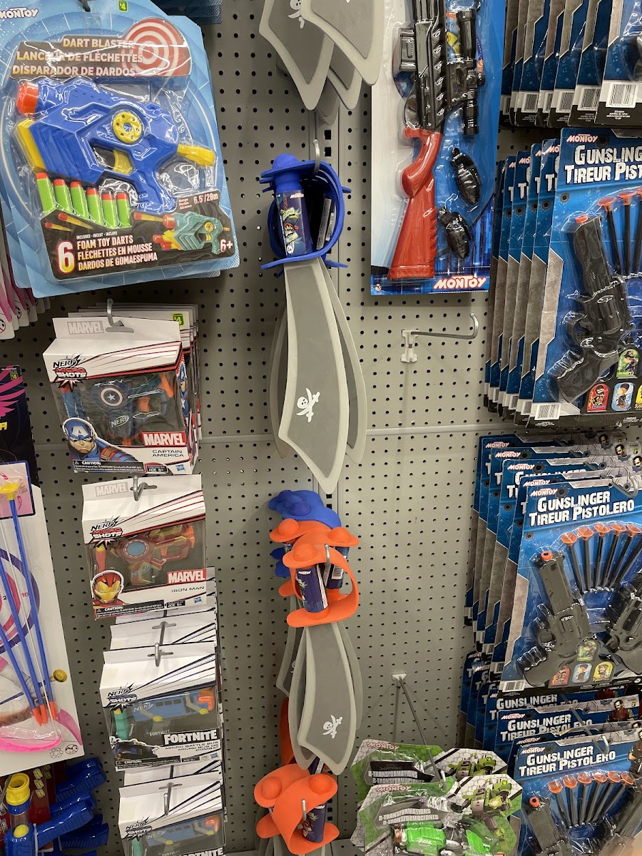 Dollarama University Plaza