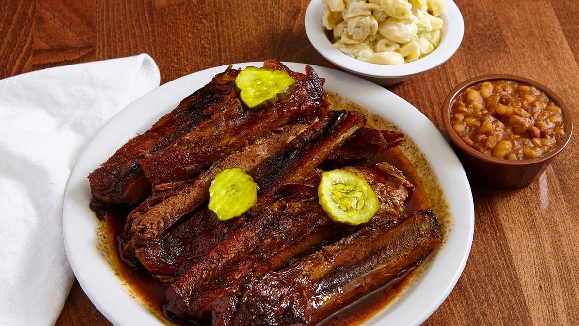 Dr. Hogly Wogly's Tyler Texas BBQ