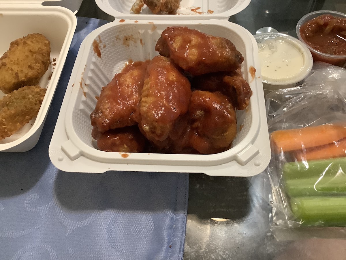 Duff's Famous Wings Little Italy