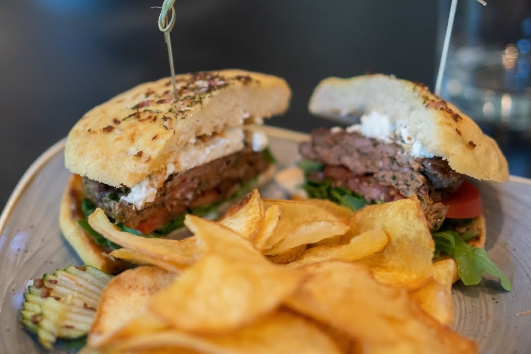 Esin Restaurant & Bar