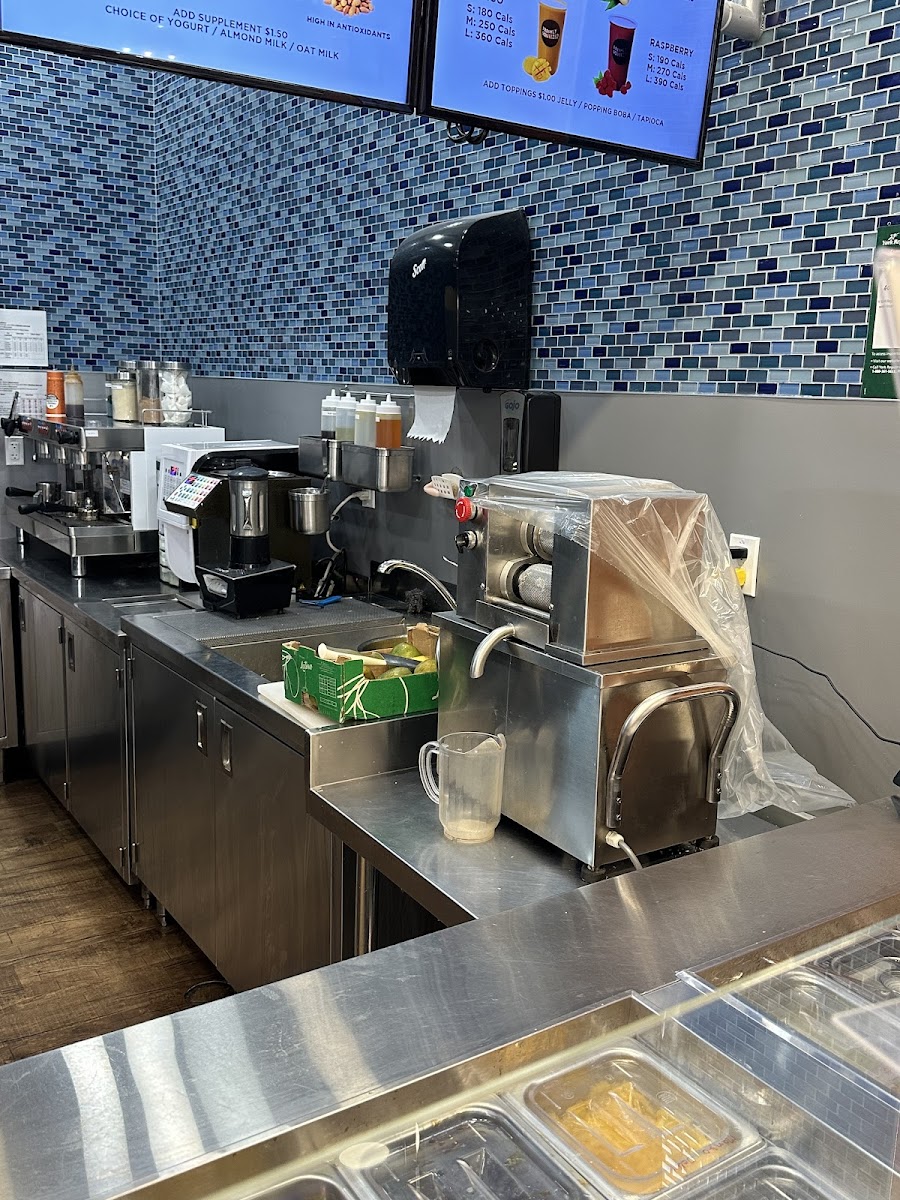 Freshly Squeezed Hillcrest
