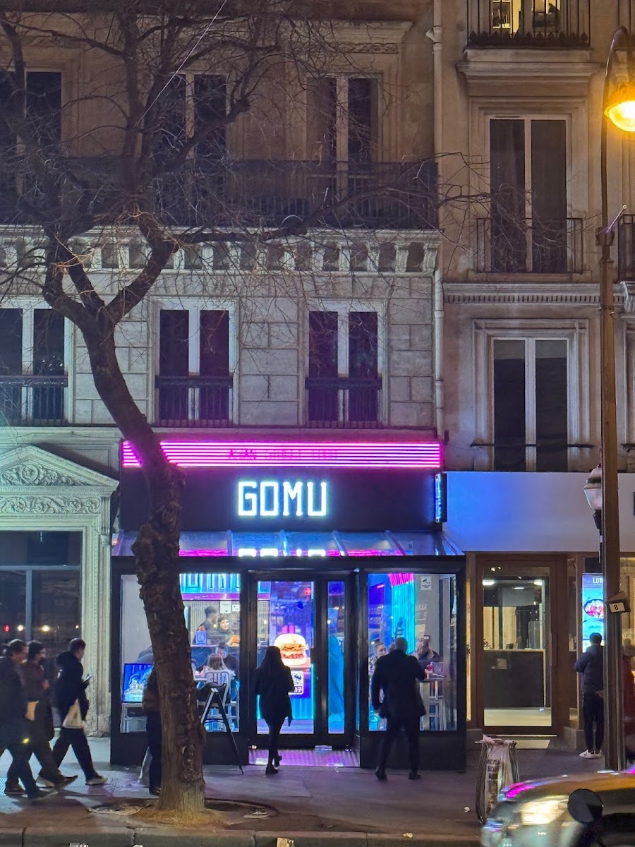 Gomu GRAND REX - Paris 9eme