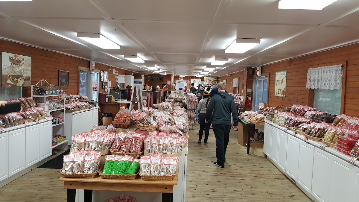 Grandpa’s Cheesebarn & Sweeties Chocolates
