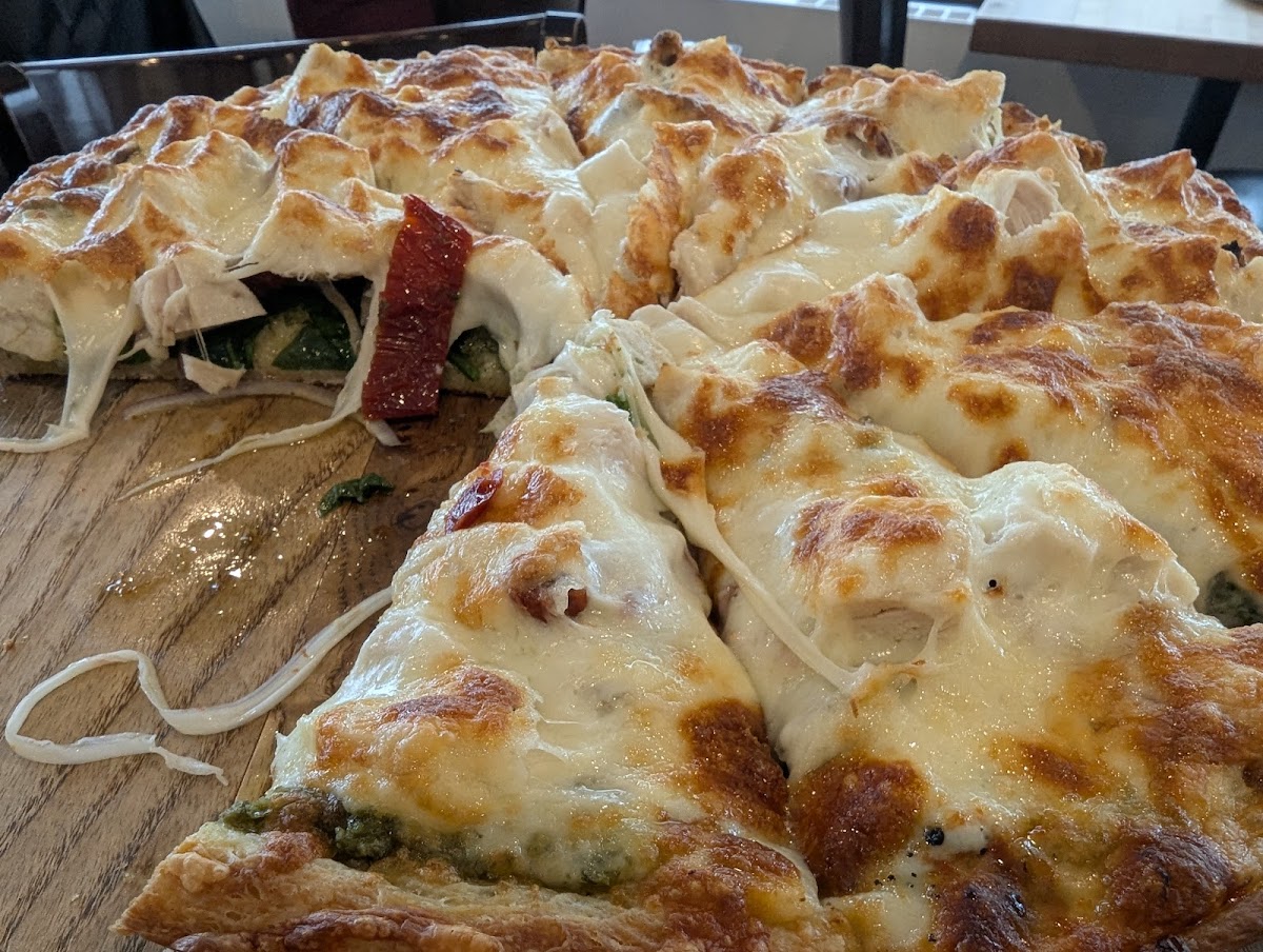 Gus’s Pizza