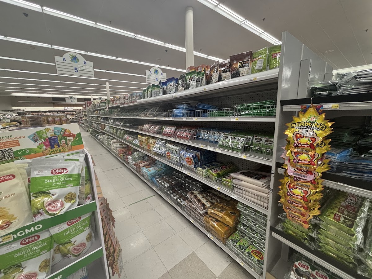 Hana World Market