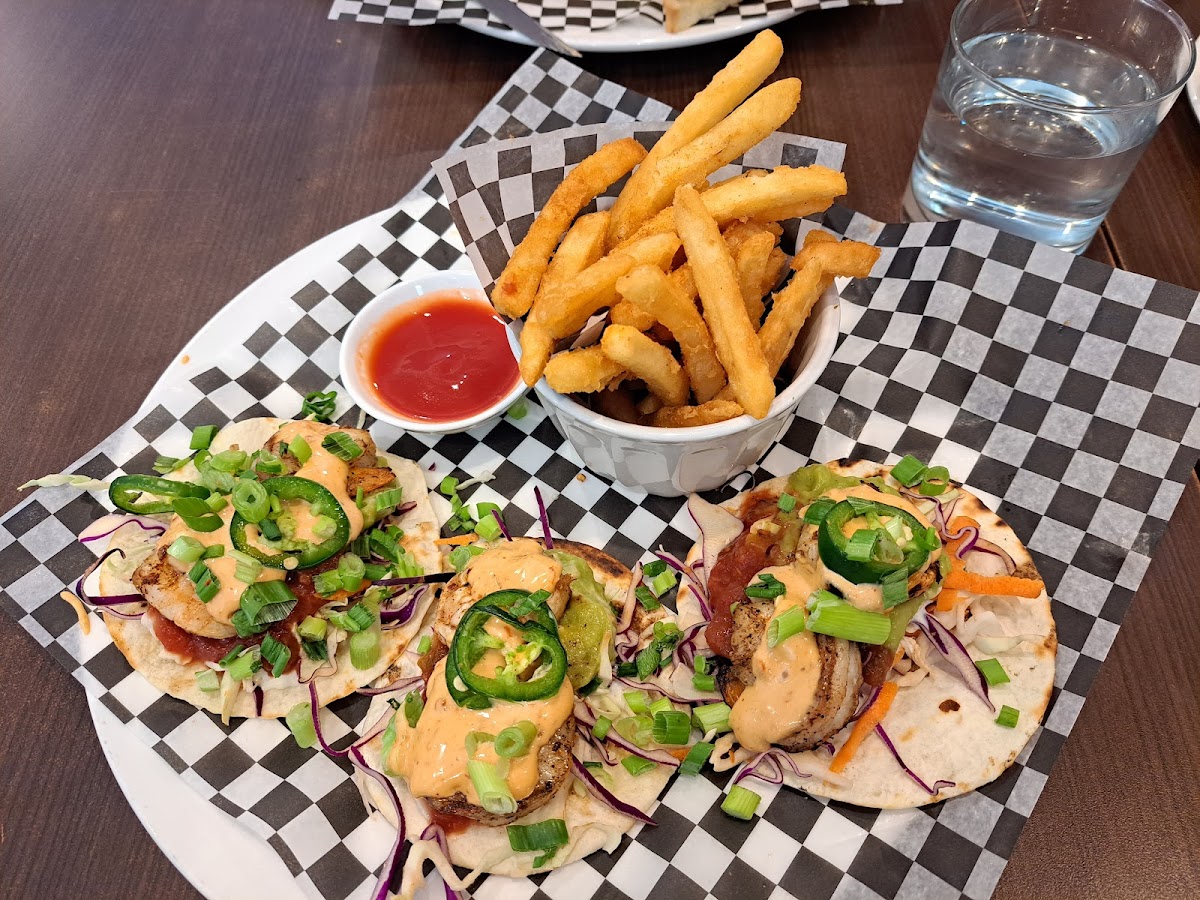 Hardy's Bar & Grill