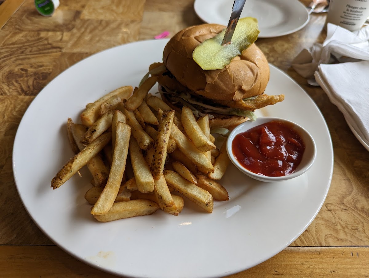 Hardy's Bar & Grill