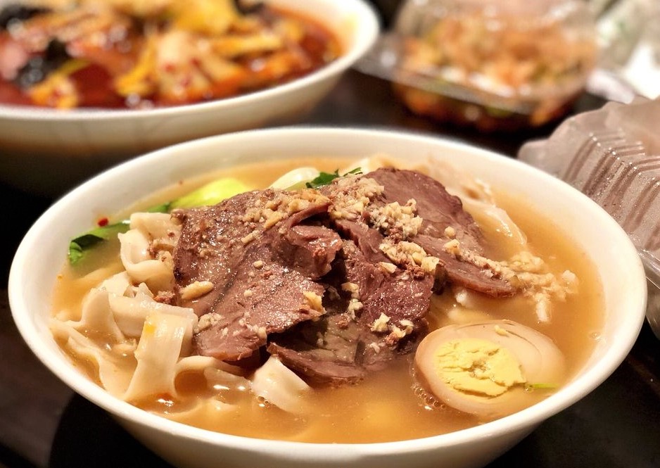 Huangcheng Noodle House 山西刀削面