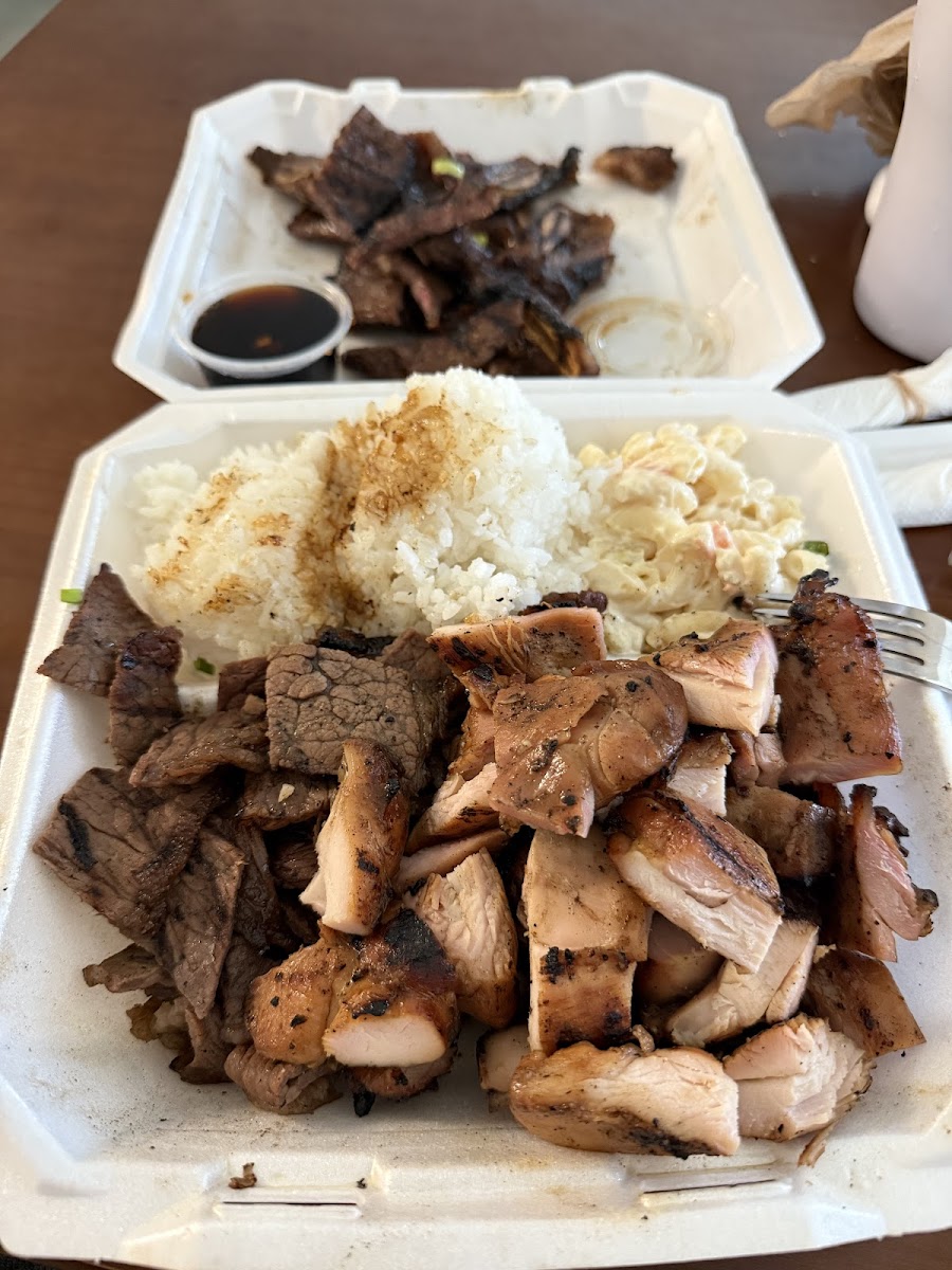 Hula Hands Restaurant