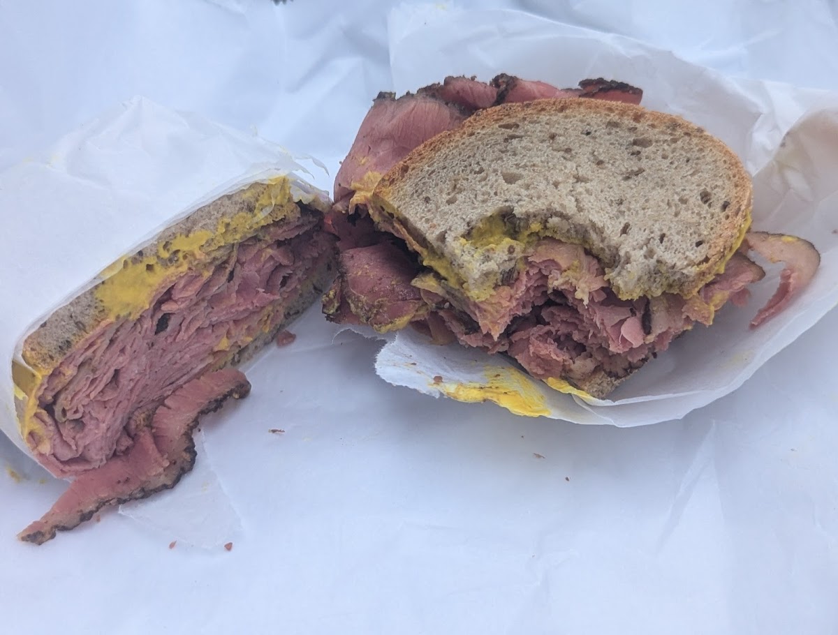 Kaufman's Bagel & Delicatessen