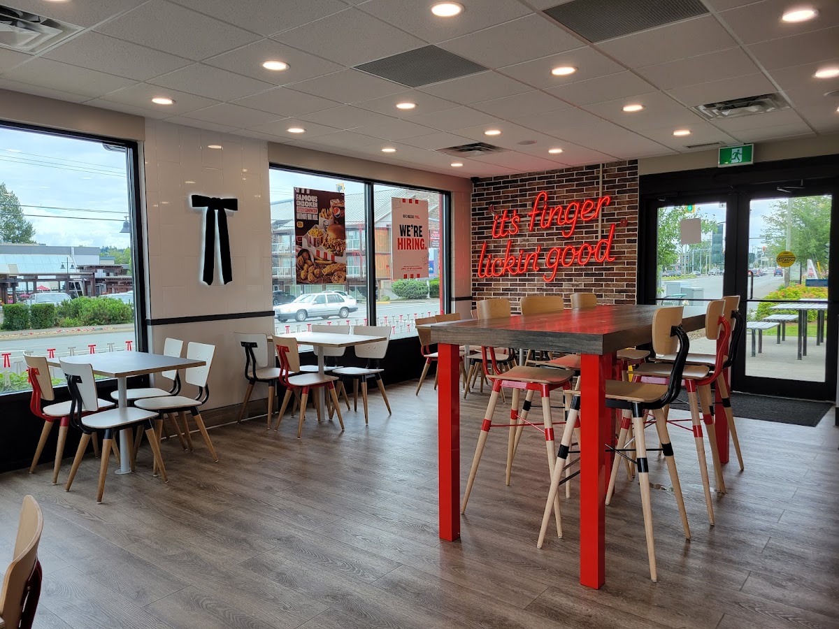 KFC Canada 1541 Cliffe Avenue