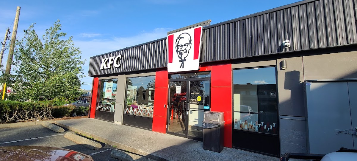 KFC Canada 1541 Cliffe Avenue