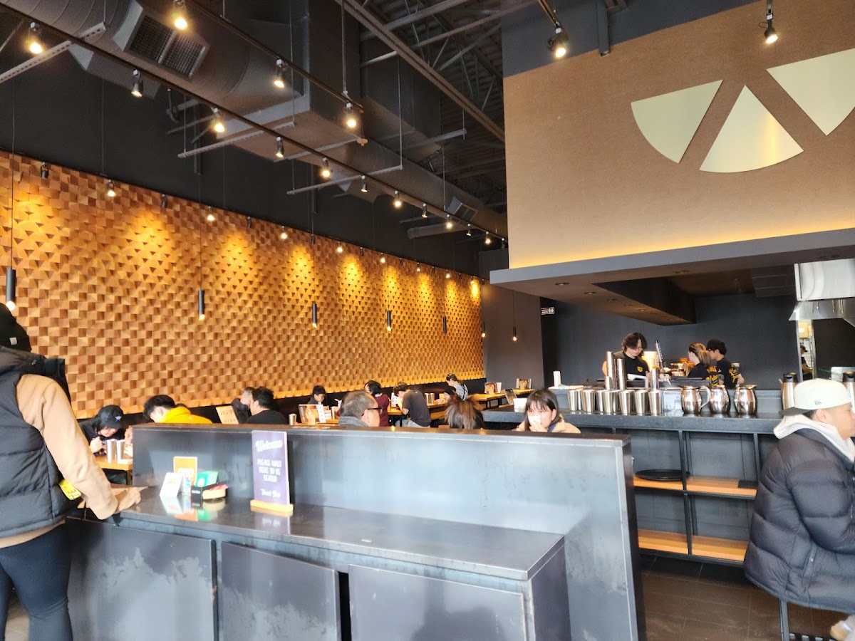 Kinton Ramen Oakville - East