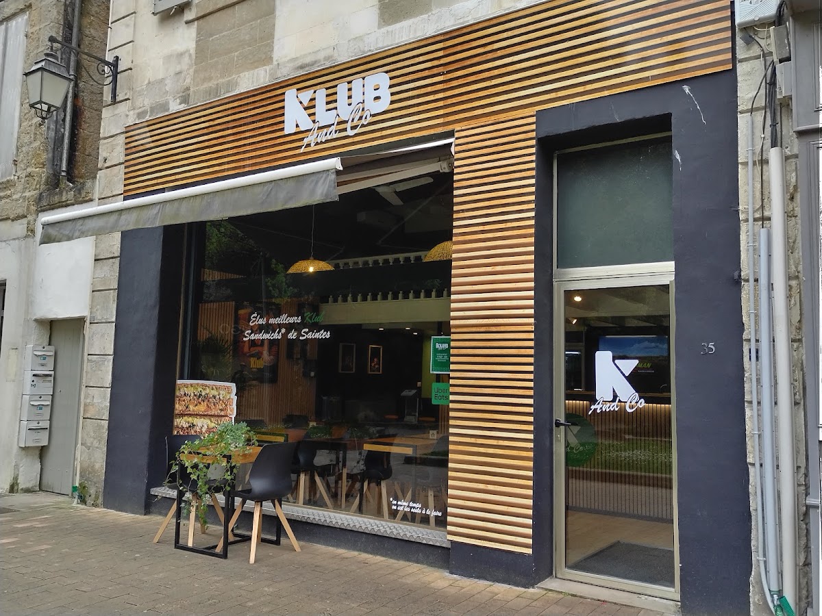 Klub and Co Saintes
