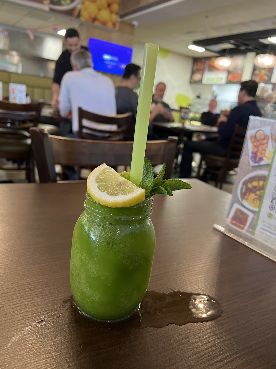 Laymoon Restaurant & Coffee