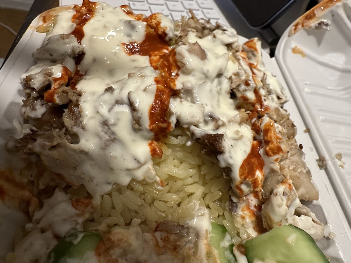 Lazeez Shawarma 62 Overlea Blvd