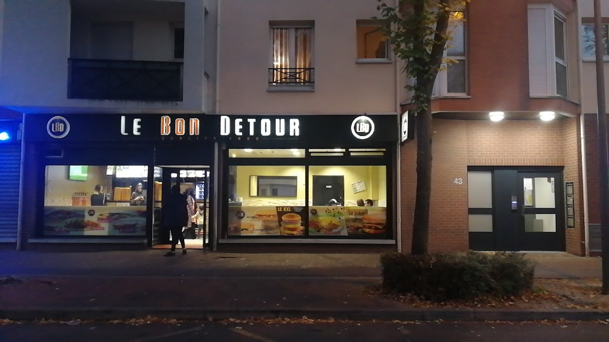 Le Bon Détour