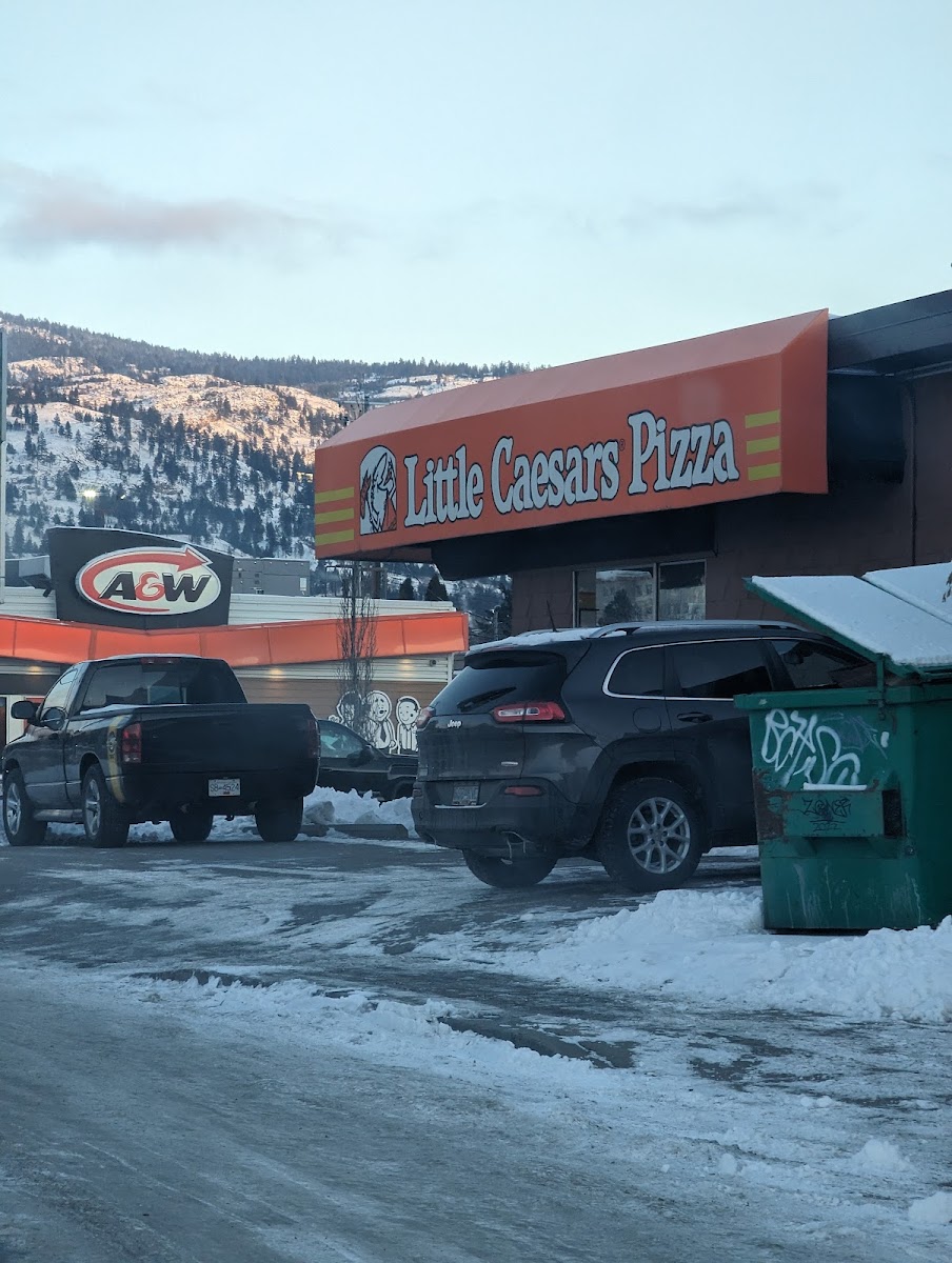 Little Caesars 1413 Main St