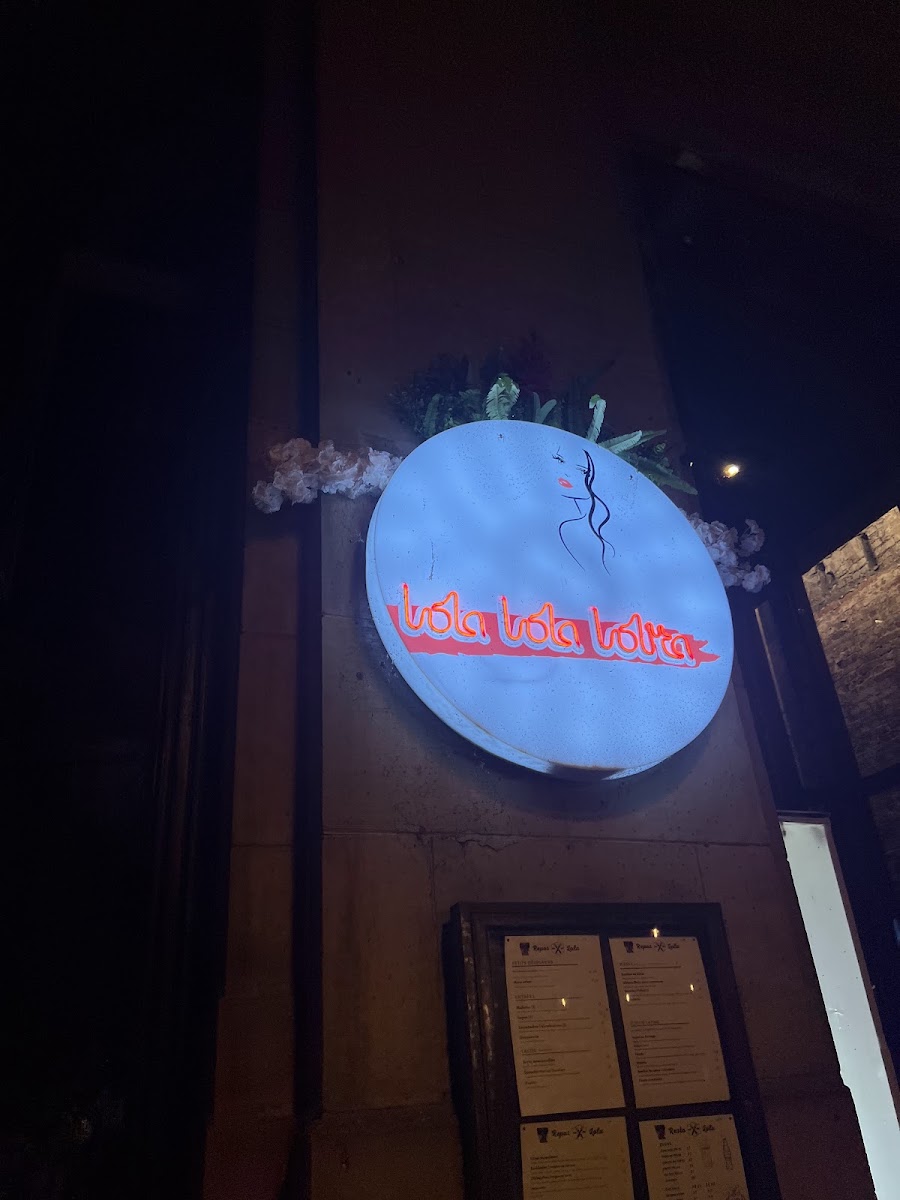 Lola Resto