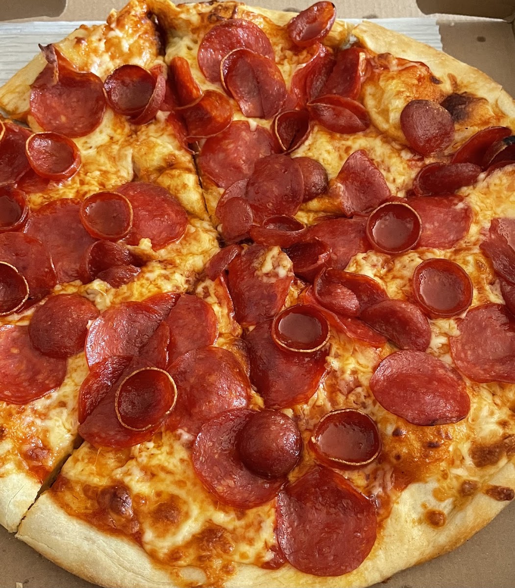 Maestros gourmet pizza