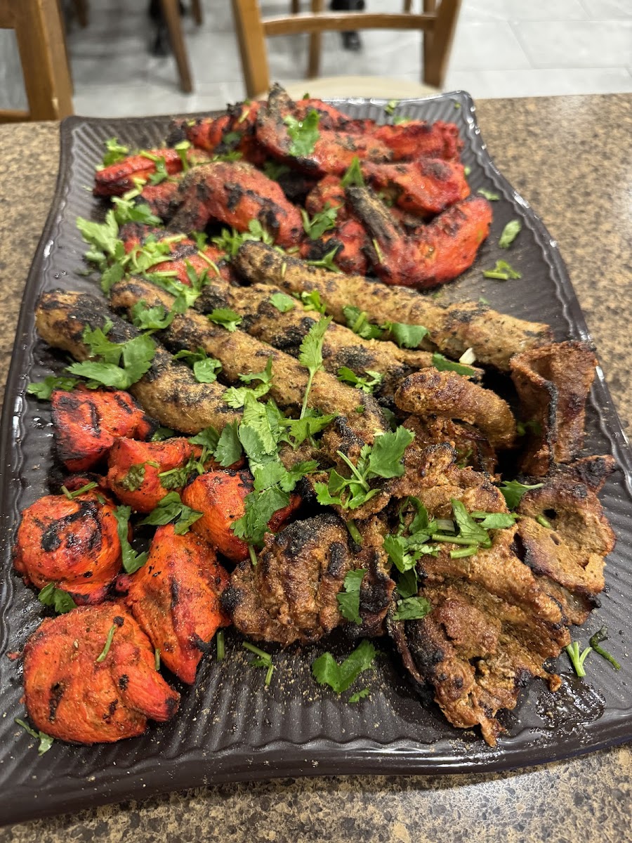 MAKKAH Restaurant 1020 Danforth Ave