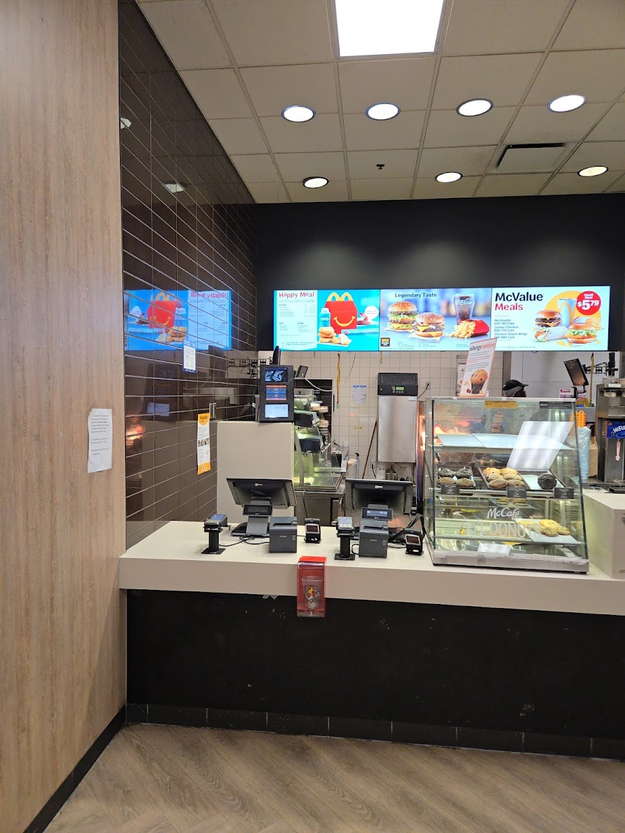 McDonald's 450 Terminal Avenue