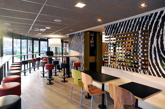 McDonald's® Paris Porte Doree