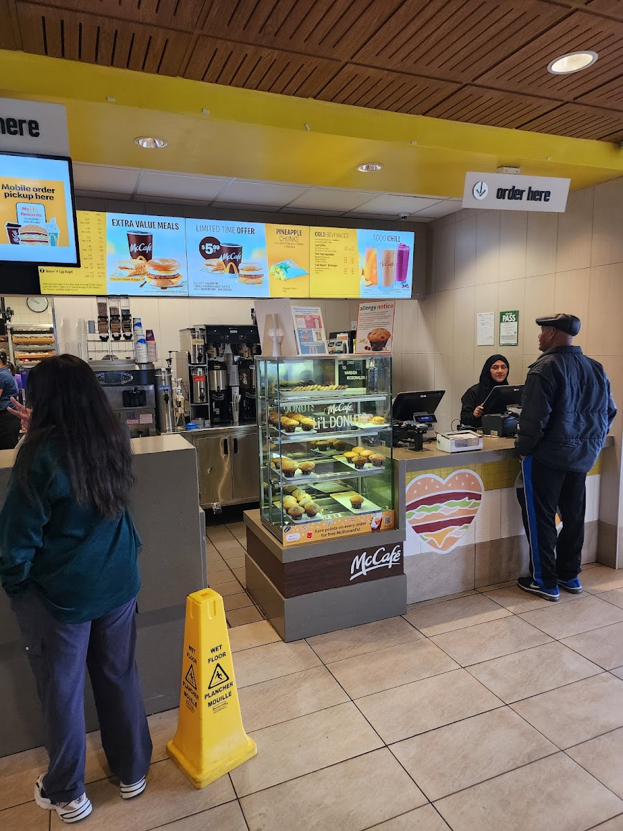 McDonald's Warden & Eglinton