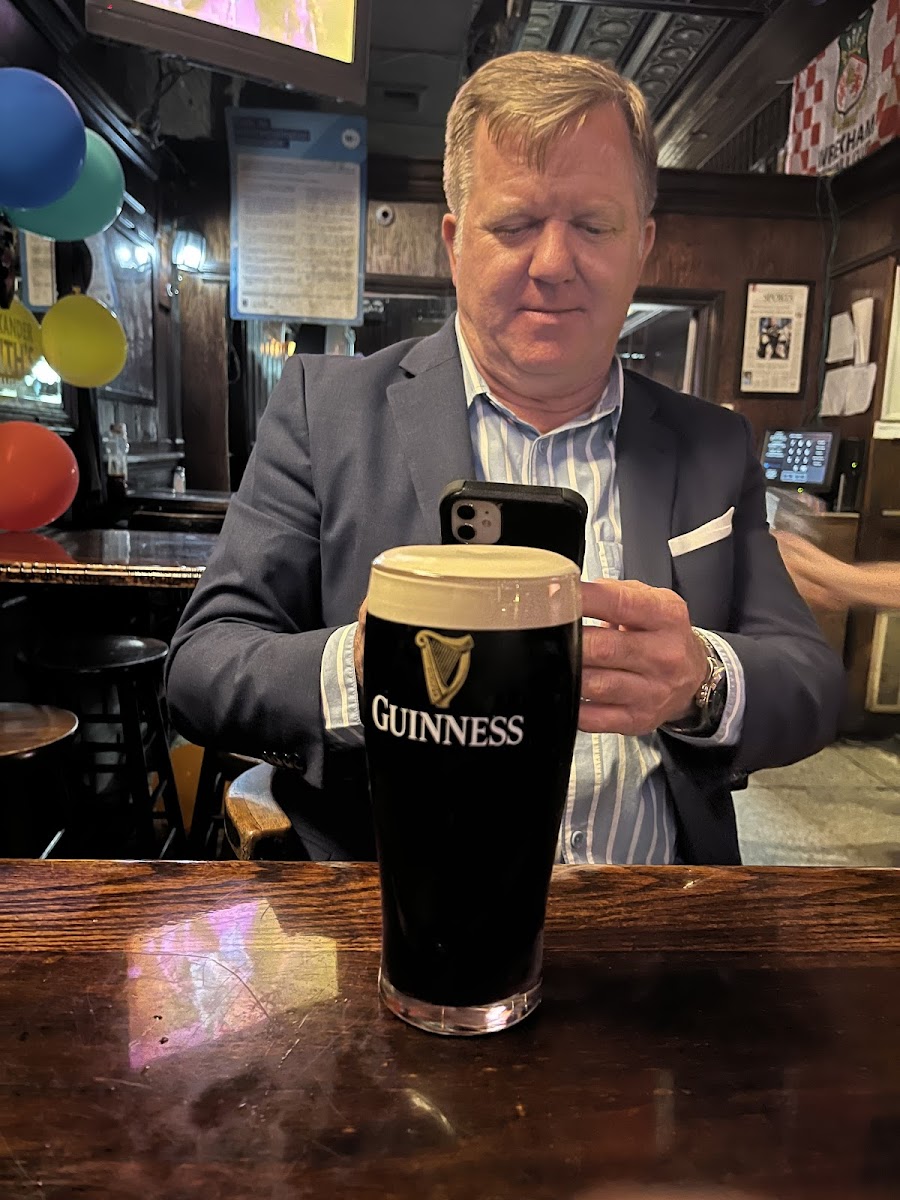 McLean's Pub