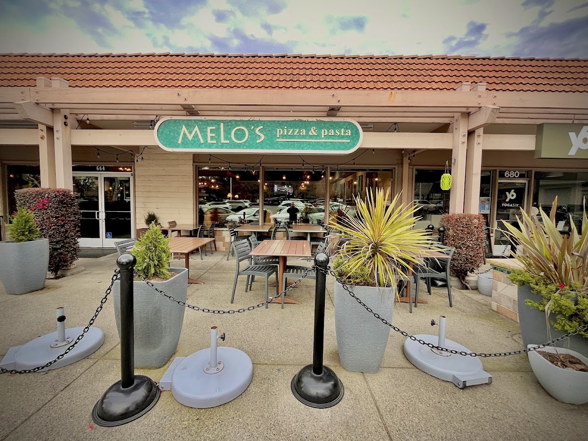 Melo’s Pizza & Pasta