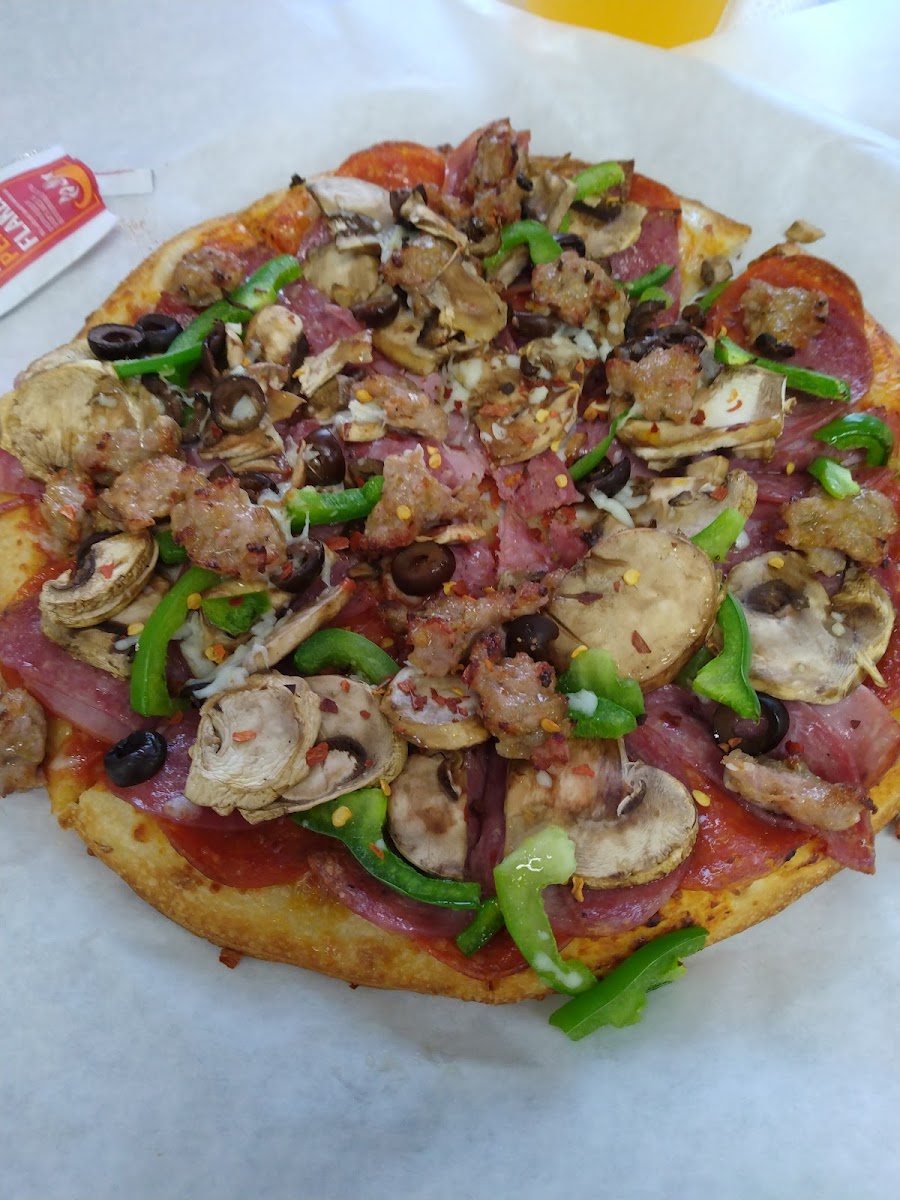 Mingles Pizza