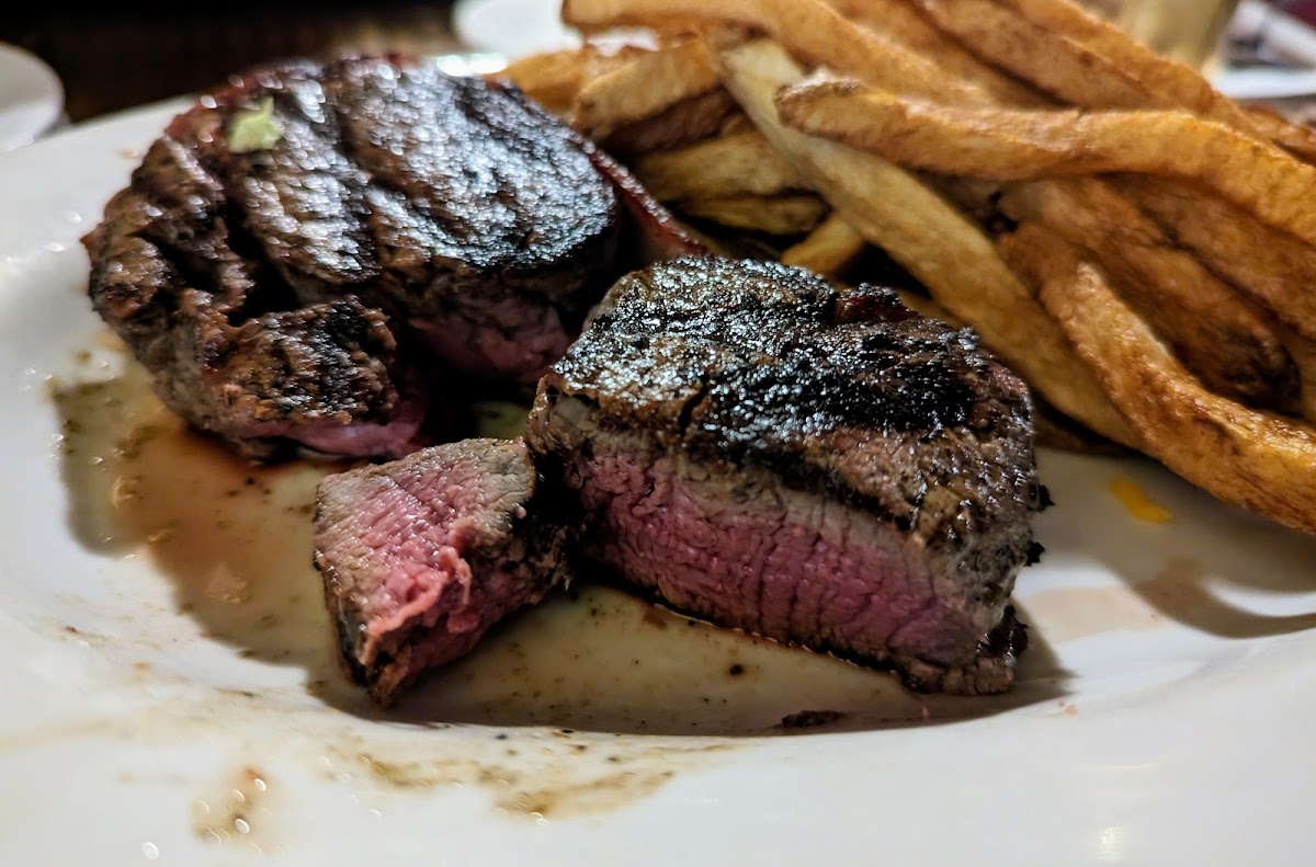 Monte Carlo Liquors & Steak House